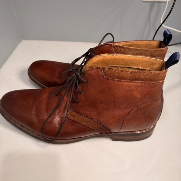 Florsheim Brown Leather Chukka Boots Comfortech Heritage  display picture 1